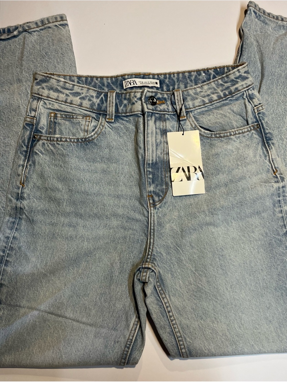 ZARA Light Blue Women’s Denim Jeans